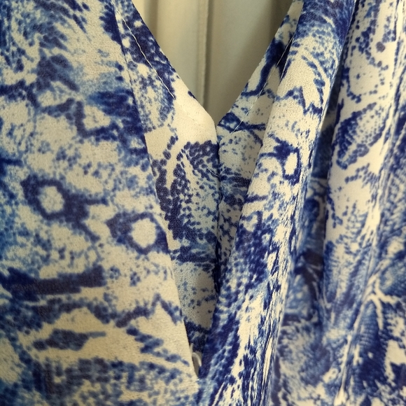 Ark & Co. Intricately Draped Polyester Dress, Blue/White Abstract Print, Size M - Picture 7 of 16